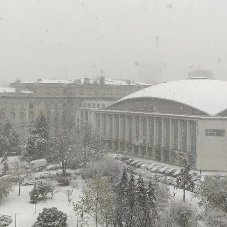 Apartament The Dome, Sala Palatului, Walking Distance To The Old Town *