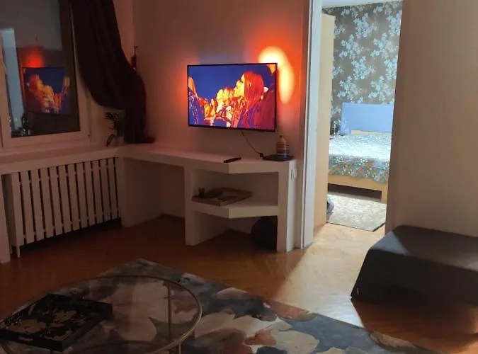 The Dome, Sala Palatului, Walking Distance To The Old Town *