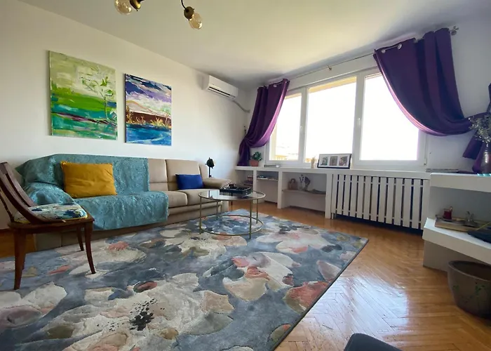 The Dome, Sala Palatului, Walking Distance To The Old Town