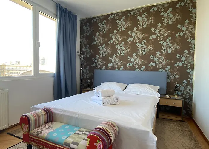 Apartman The Dome, Sala Palatului, Walking Distance To The Old Town Bukarest