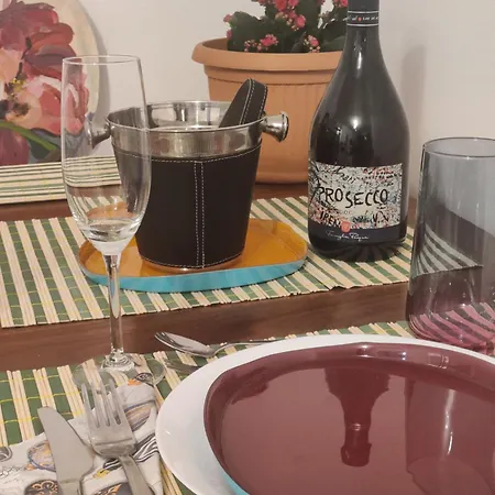 Apartamento The Dome, Sala Palatului, Walking Distance To The Old Town Bucareste