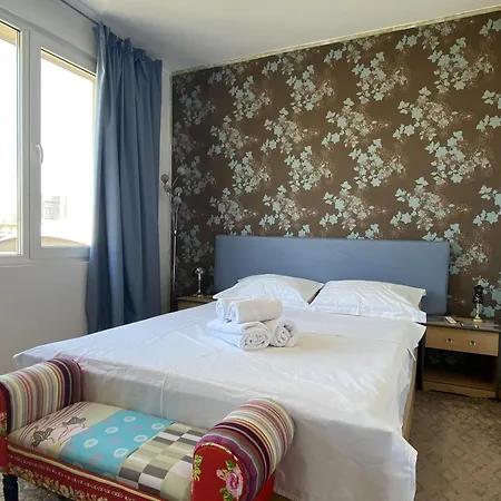 Apartament The Dome, Sala Palatului, Walking Distance To The Old Town Bukareszt