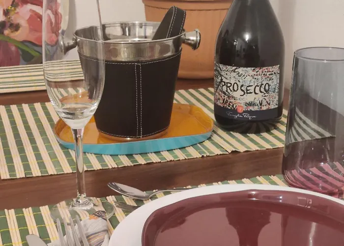 Lejlighed The Dome, Sala Palatului, Walking Distance To The Old Town Bukarest